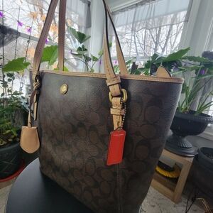 Coach Brown Signature Tote Bag